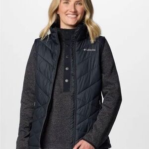 Columbia Women's Heavenly Vest in Black